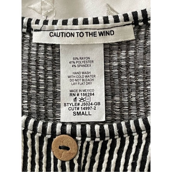 VICI Ribbed Pinstripe Front Tie Tank Top Small - Picture 2 of 2